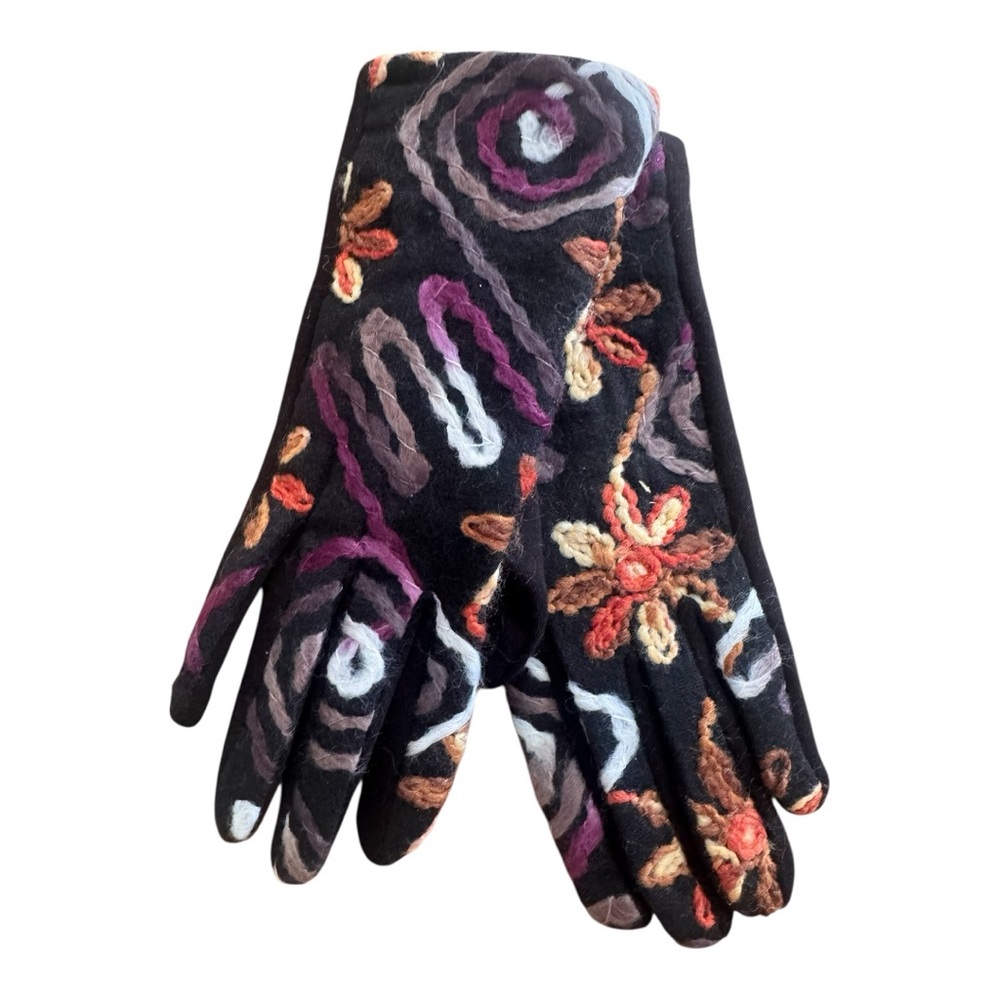 Floral Embroidered Black Gloves